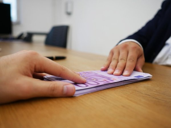 Ouvrir un compte bancaire en ligne sans justificatif : guide pratique